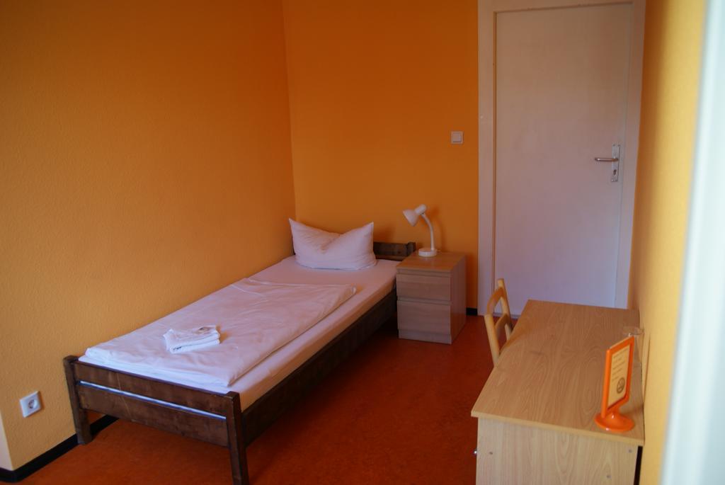 Single Room Shower